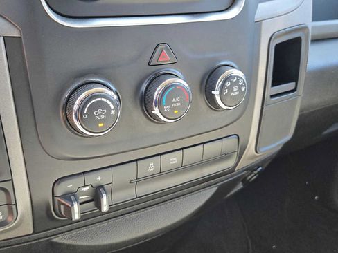Used 2014 RAM 1500 Tradesman w/ Popular Equipment Group AWD/4WD image 26