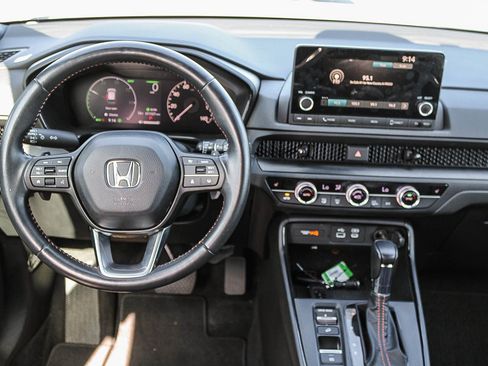 Used 2024 Honda CR-V Sport image 15