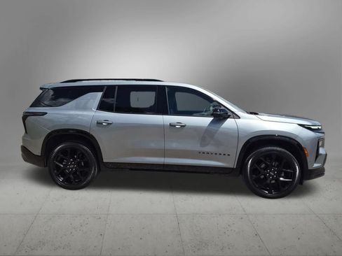 Used 2024 Chevrolet Traverse RS AWD/4WD image 7