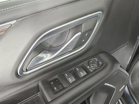 Used 2021 Chevrolet Tahoe Z71 image 41