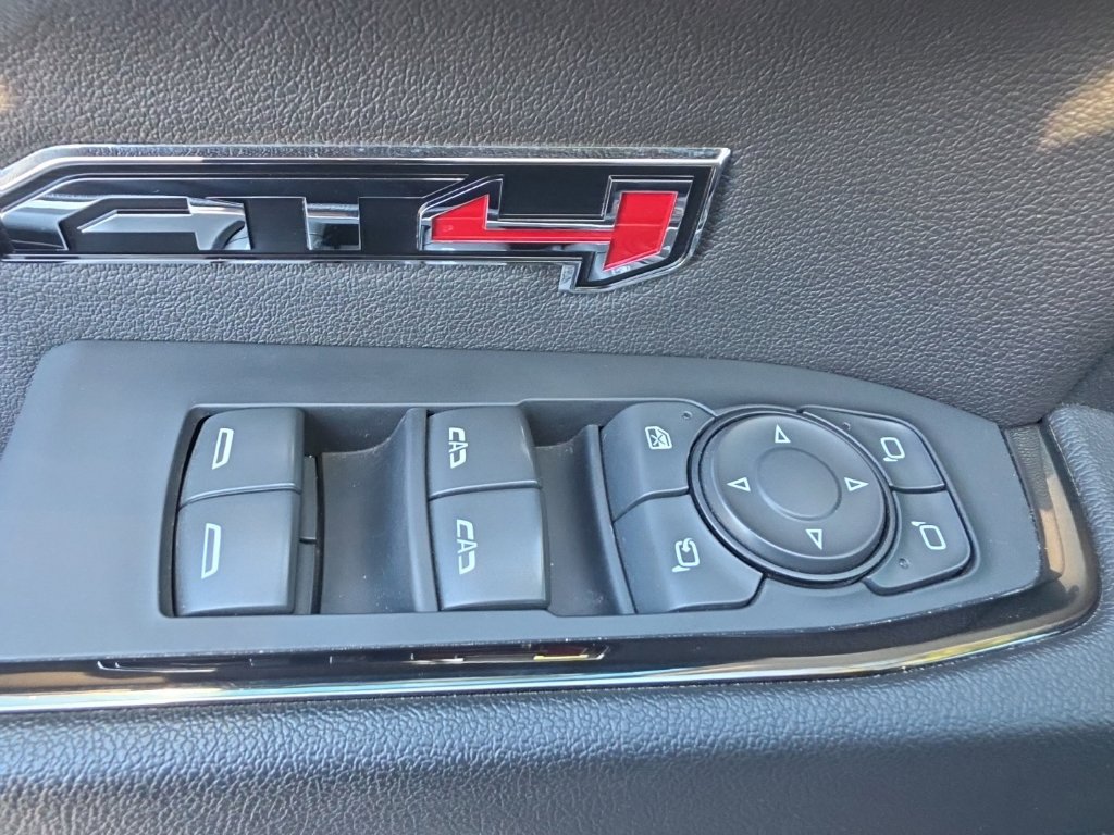 Used 2023 GMC Sierra 1500 AT4 w/ AT4 Premium Package AWD/4WD image 14