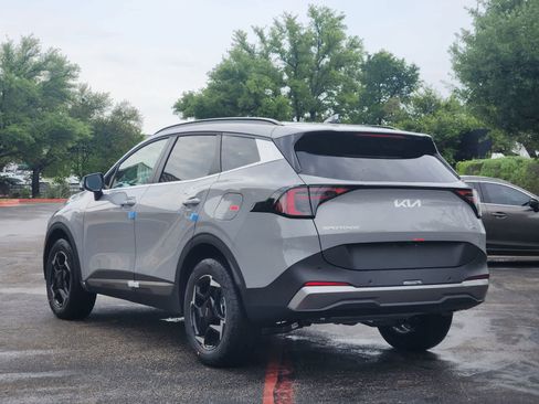 New 2026 Kia Sportage EX AWD/4WD image 6