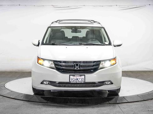Used 2015 Honda Odyssey Touring image 6