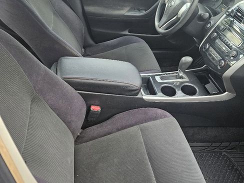 Used 2013 Nissan Altima 2.5 image 2