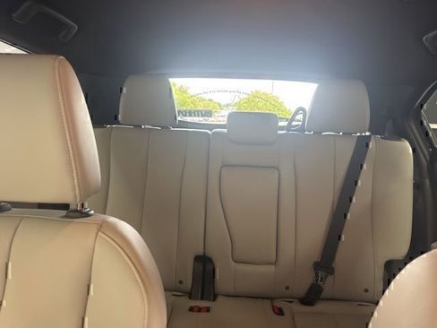 Used 2025 Mitsubishi Eclipse Cross SEL AWD/4WD image 16