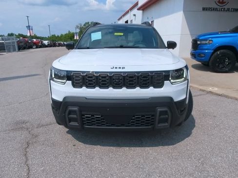 Used 2026 Jeep Cherokee Overland w/ Advanced Pro Tech Group AWD/4WD image 5