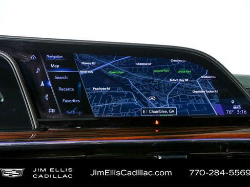 Used 2024 Cadillac Escalade Premium Luxury w/ Performance Package AWD/4WD image 14