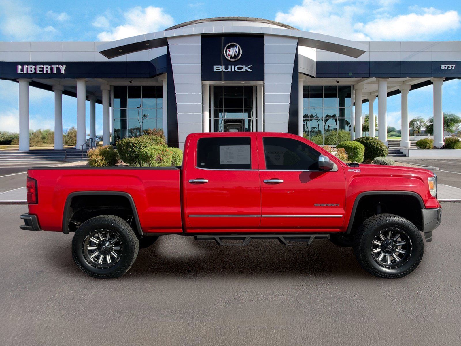 Used 2014 GMC Sierra 1500 SLT AWD/4WD image 3