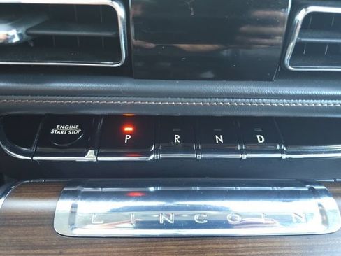 Used 2025 Lincoln Aviator Reserve w/ Illumination Package AWD/4WD image 19