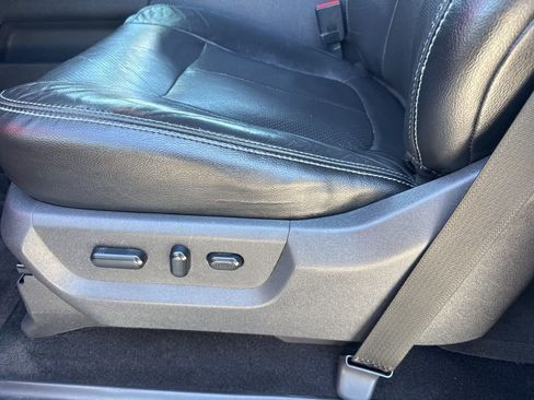 Used 2014 Ford F250 Lariat w/ Chrome Package AWD/4WD image 18
