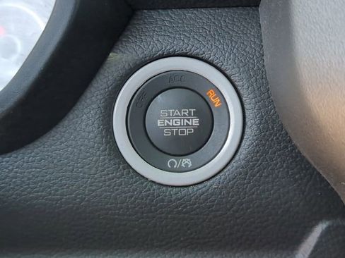 Used 2021 RAM 1500 Big Horn RWD image 21