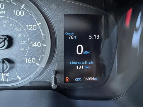 Used 2022 Toyota Corolla L FWD image 32