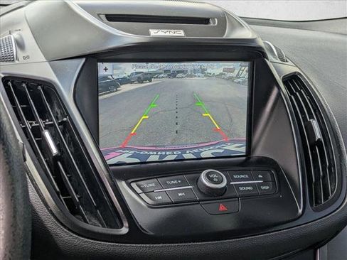 Used 2018 Ford Escape SE w/ SE Sync 3 Package image 13