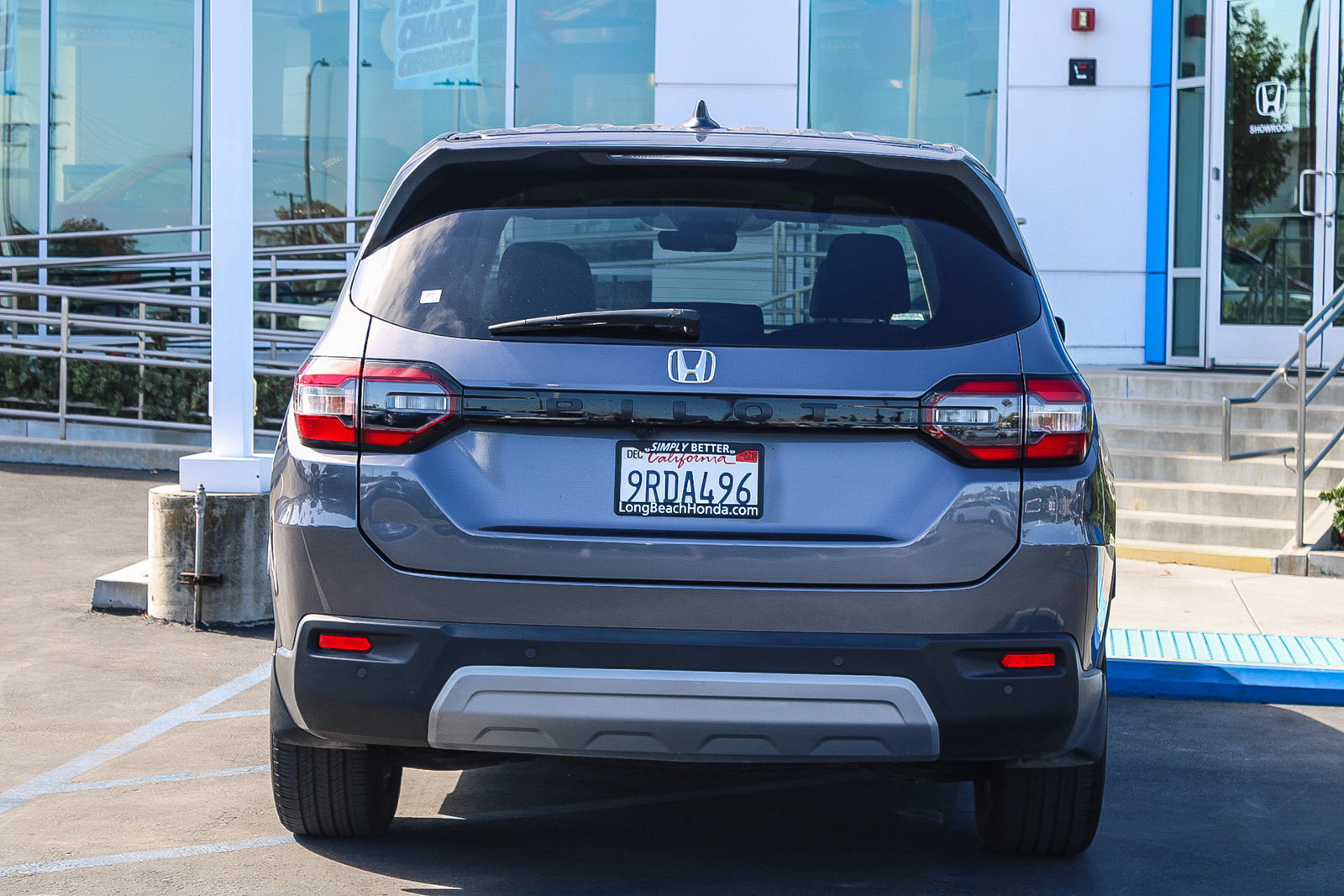 Used 2025 Honda Pilot EX-L image 8