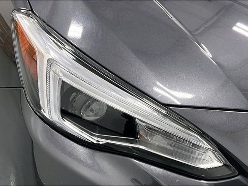 Used 2022 Subaru Impreza 2.0i Limited image 27