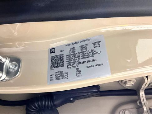 Certified 2024 Chevrolet Colorado ZR2 image 33