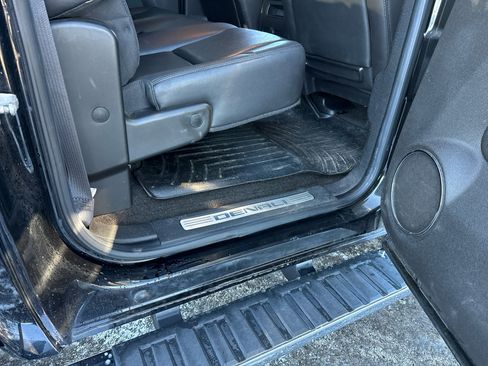 Used 2013 GMC Sierra 3500 Denali image 39
