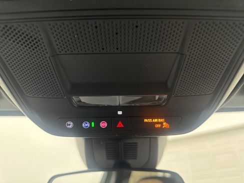 New 2025 Chevrolet Equinox ACTIV w/ Convenience Package III image 22