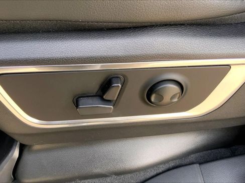 New 2026 RAM 1500 Laramie w/ Night Edition image 18