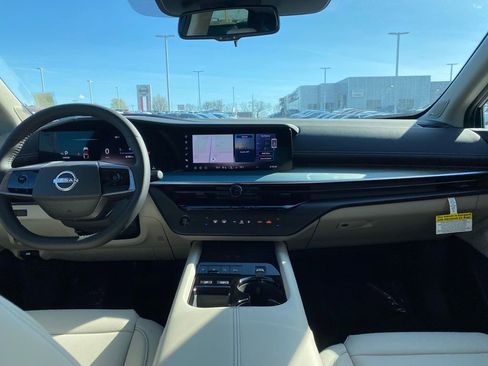 New 2025 Nissan Murano SL image 19