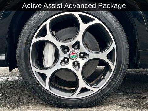 Used 2024 Alfa Romeo Tonale Ti image 5