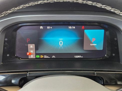 Used 2024 Volkswagen Atlas Cross Sport SE FWD image 22