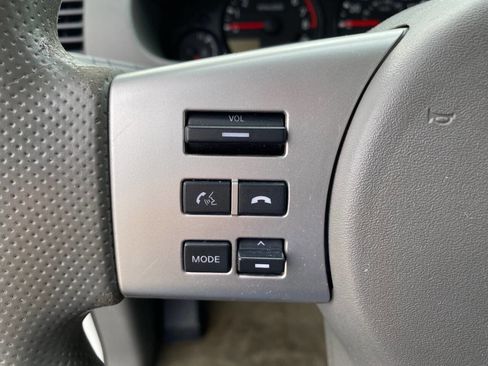 Used 2017 Nissan Frontier SV image 27