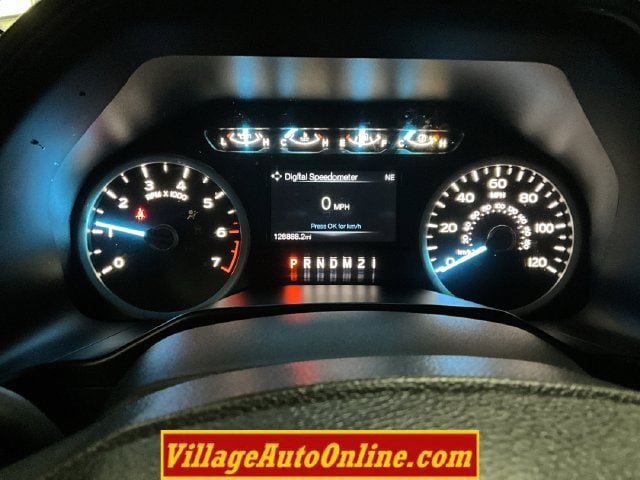 Used 2015 Ford F150 XLT w/ Equipment Group 302A Luxury AWD/4WD image 17