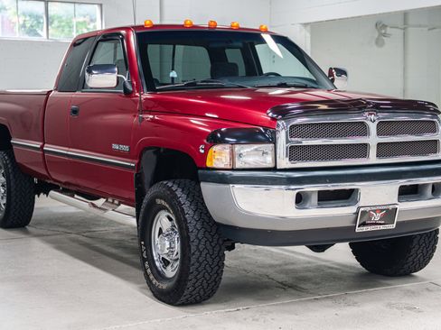 Used 1997 Dodge Ram 2500 Truck 4x4 Club Cab image 20