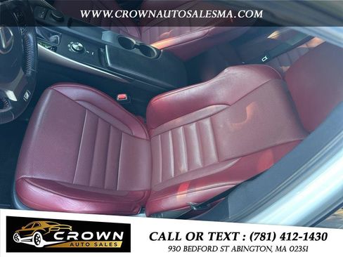 Used 2020 Lexus IS 300 F Sport w/ F Sport Package RWD image 11