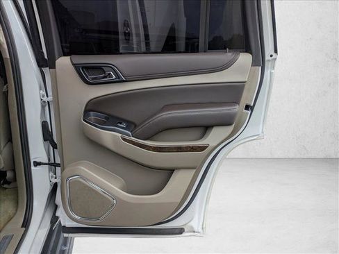Used 2019 Chevrolet Tahoe LT w/ Luxury Package image 30