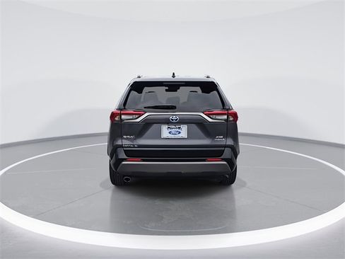 Used 2021 Toyota RAV4 XSE image 7