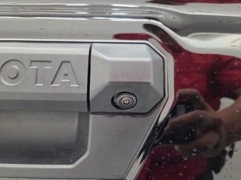 New 2026 Toyota Tacoma TRD Off-Road AWD/4WD image 30