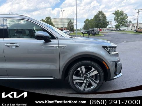 Used 2023 Kia Sorento SX Prestige AWD/4WD image 6