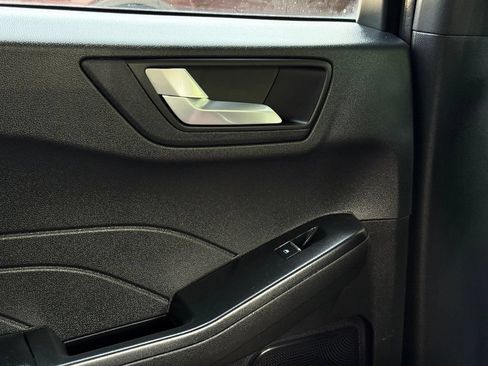 Used 2023 Ford Escape ST-Line AWD/4WD image 48