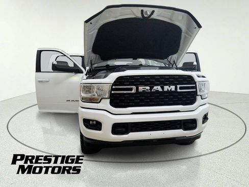 Used 2022 RAM 2500 Big Horn w/ Level A Equipment Group AWD/4WD image 9