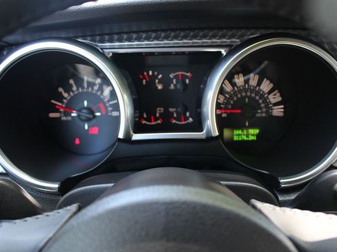 Used 2008 Ford Mustang GT RWD image 17