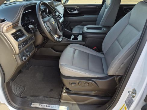 Certified 2024 Chevrolet Tahoe LT RWD image 9