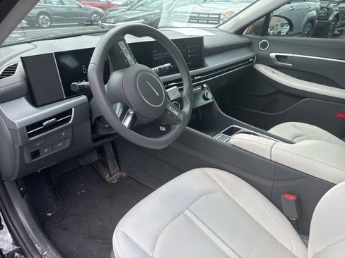 Used 2026 Hyundai Sonata SEL FWD image 11