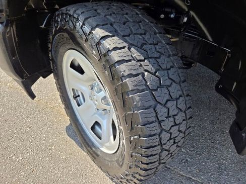 Used 2022 RAM 1500 Tradesman AWD/4WD image 28