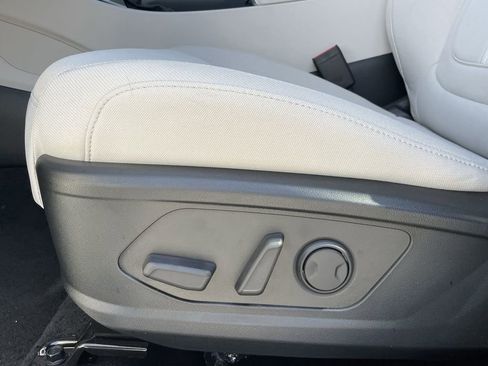 New 2026 Hyundai Tucson SEL FWD image 24