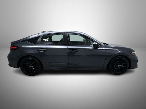 Used 2025 Honda Civic Sport image 4