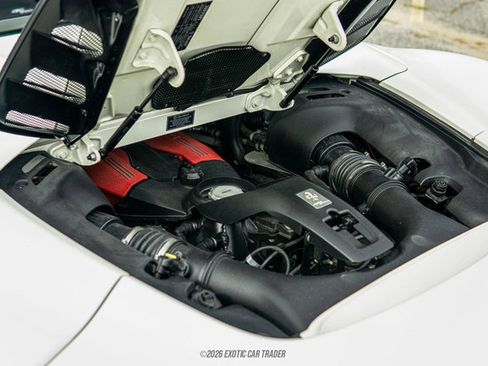 Used 2017 Ferrari 488 Spider image 25