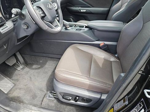 Used 2026 Lexus TX 350 AWD w/ Technology Package image 17