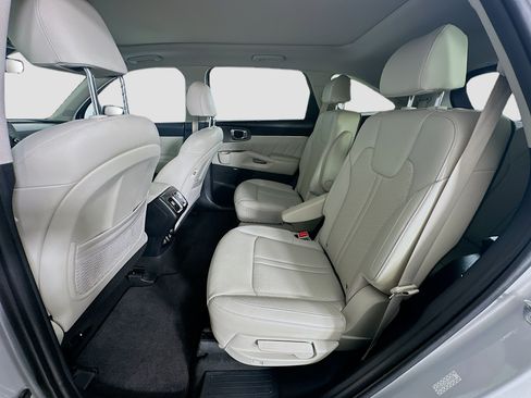 Used 2023 Kia Sorento SX Prestige w/ Panoramic Sunroof Package AWD/4WD image 29