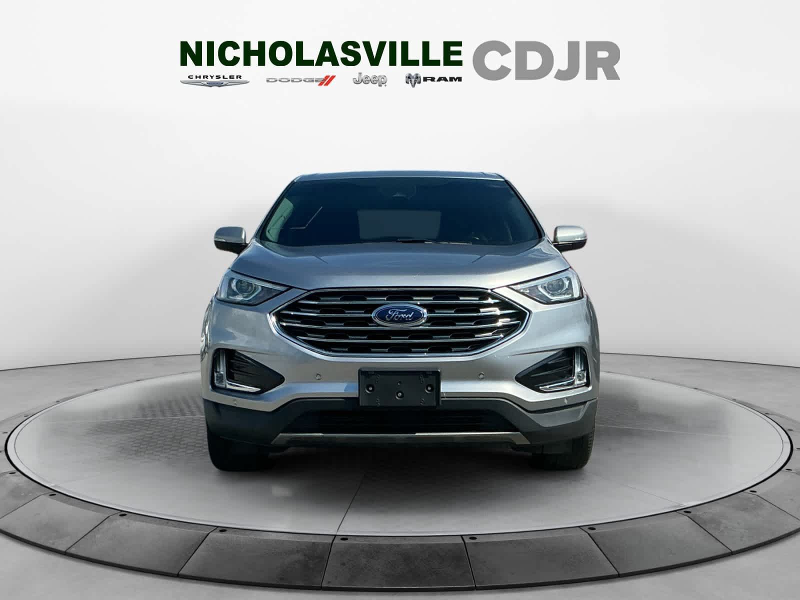 Used 2022 Ford Edge Titanium AWD/4WD image 8
