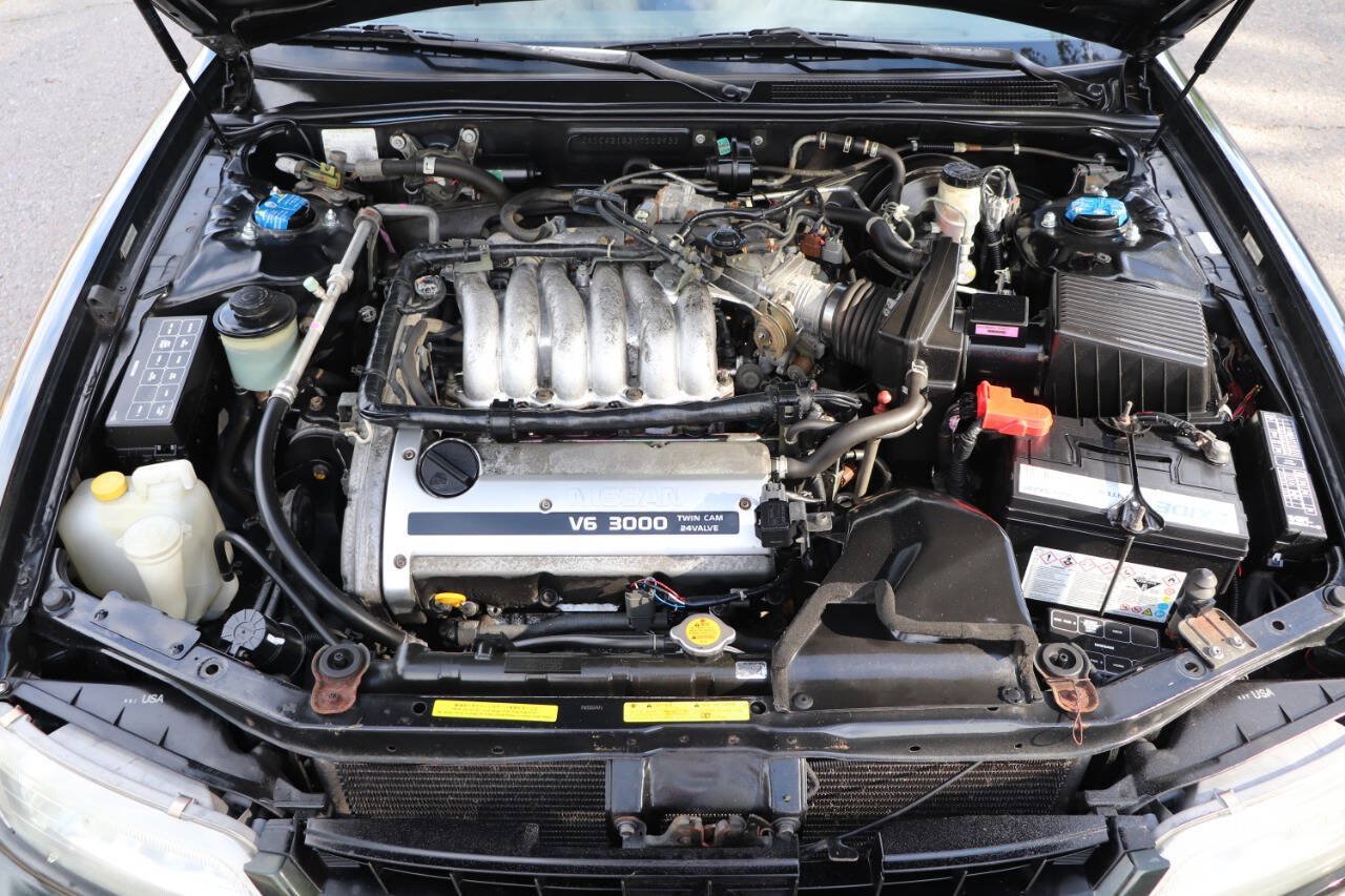 Used 1997 Nissan Maxima GXE FWD image 10