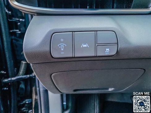 Used 2021 Hyundai Elantra SEL w/ Convenience Package image 18