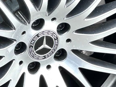 Certified 2024 Mercedes-Benz GLC 300 4MATIC w/ Driver Assistance Package image 13