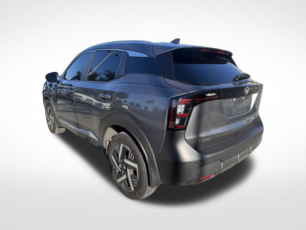 Certified 2025 Nissan Kicks SV w/ SV Premium Package FWD image 4
